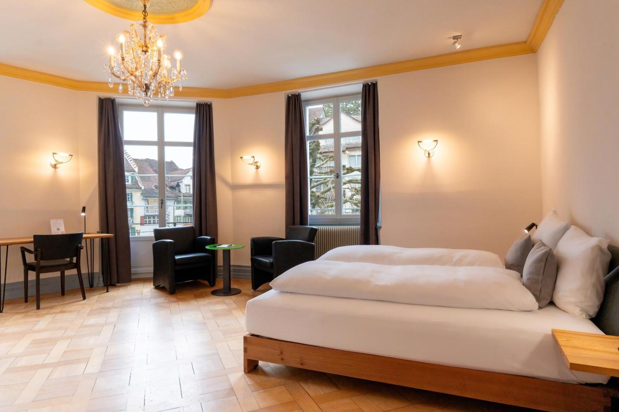 Hotel Le Lion - Self Check-In Bischofszell エクステリア 写真