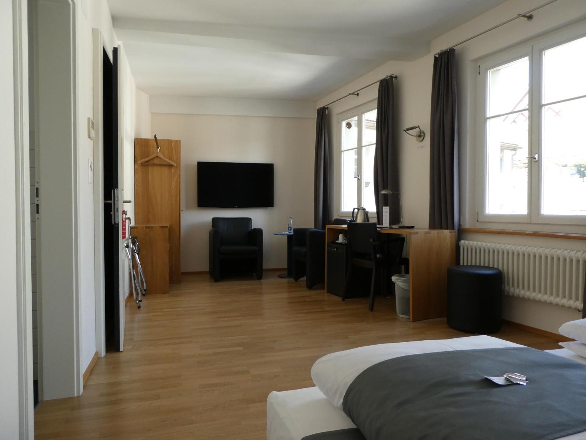 Hotel Le Lion - Self Check-In Bischofszell エクステリア 写真