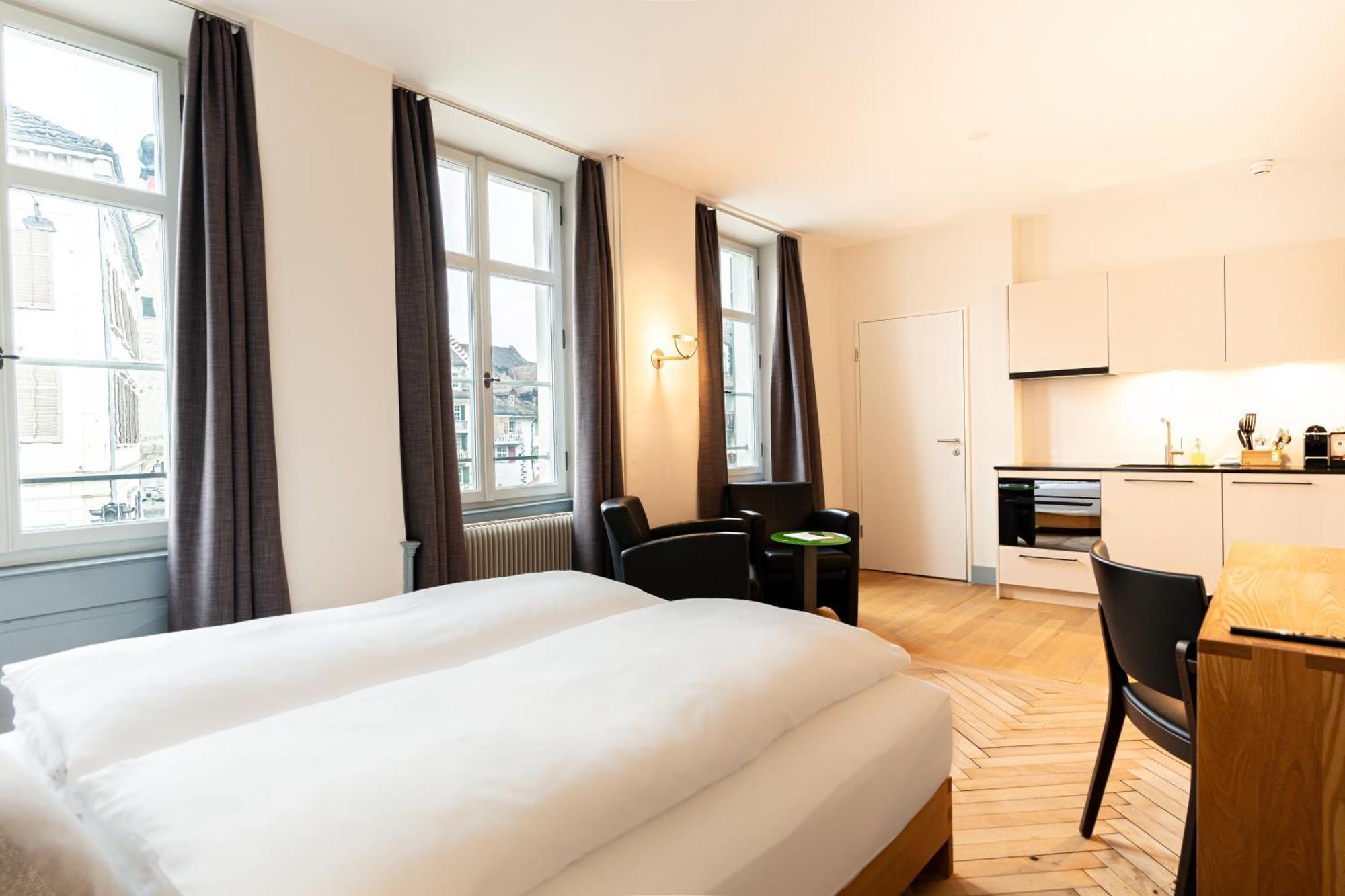 Hotel Le Lion - Self Check-In Bischofszell エクステリア 写真